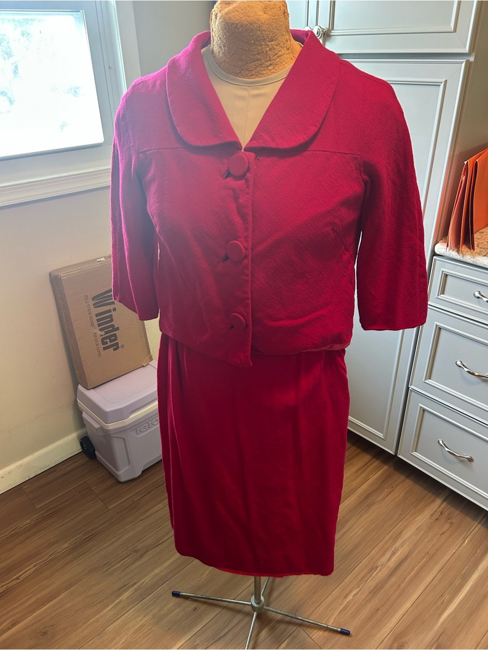 Gano Downs Classic Hot Pink Women's Skirt with Matching Jacket 1960s Size 6